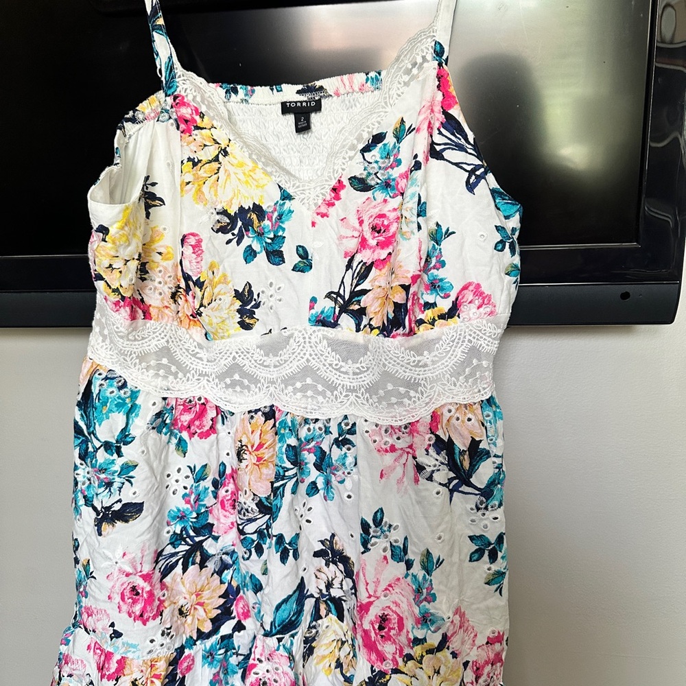 Torrid Multicolor Lace Trim Top